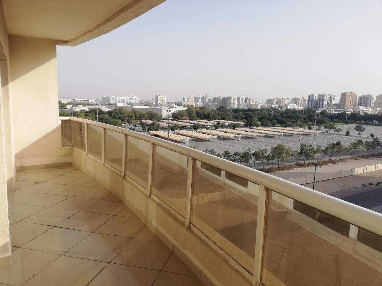 Boulevard City Suites Hotel Apartments Dubái Exterior foto